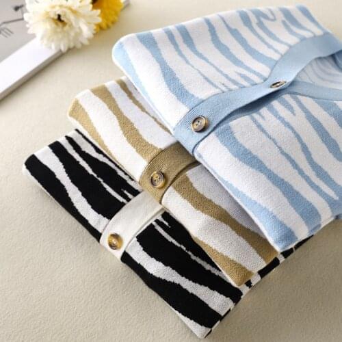 Striped pocket knitted cardigan women sweater coat autumn 2021 V-neck long-sleeved loose large size long coat female cardigan