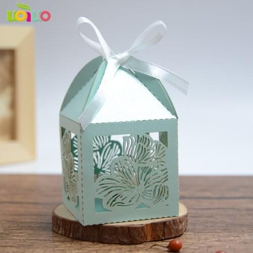 50pcs New arrival pearlscent paper lotus wedding decoration customize laser cut wedding sweet box wholesale
