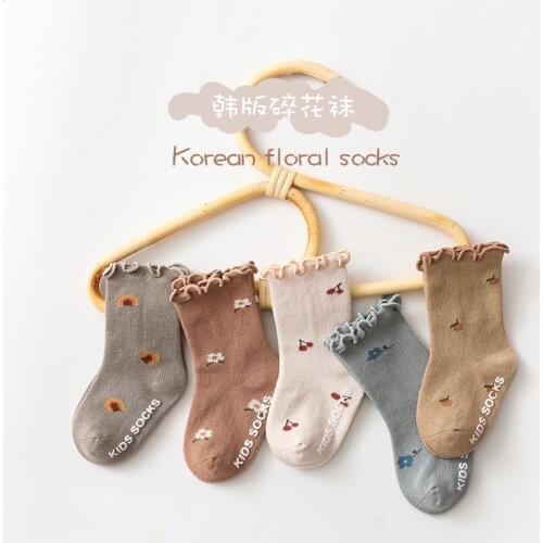 Floral Embroidery Fungus Edge Socks Newborn Baby Socks Cotton Knit Kids Knee High Socks for Toddler Girls Children Tube Socks