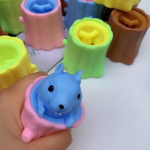 Squeeze Squirrel Cup Sensory Hand Grip Toy Rubber Fidget Toys Novelty Party Decorative Favors Weird Cute Funny Gift