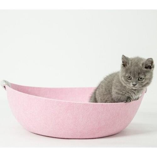 Cat Bed with Mat Hair Felt for Kittens Dogs Puppy Pot Handle Light Weight Linen Cloth Soft Cozy Cat Nest Detachable Portable