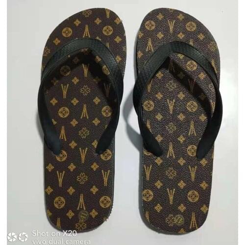 Men leather slippers Flip flops Rubber Slides men House slippers Mens slippers Zapatos de hombre Summer Slippers Men slides