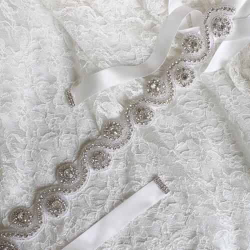 2020 Fresh New Design Off White Rhinestone Pearls Wedding Belts Silver Pink Satin Ribbon Belt Fashion headband Decoration