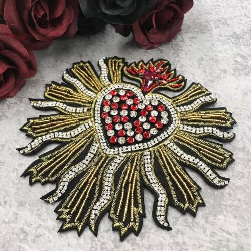 Large Flowers Applique Love Heart Embroidery Patch For Clothing Cute Motif Sew on Patches DIY Badges Garment Decoration