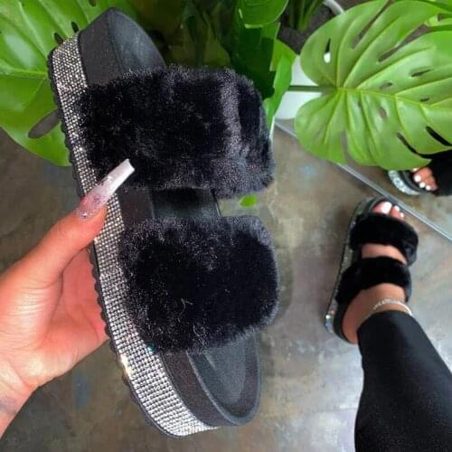 2020 Summer New Womans Slippers Plush Sandals Outdoor Shoes Comfortable Solid Color Leisure Fashion Plus Size 43