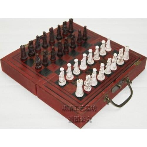 Antique chess terracotta three-dimensional chess pieces wooden folding antique chessboard trumpet