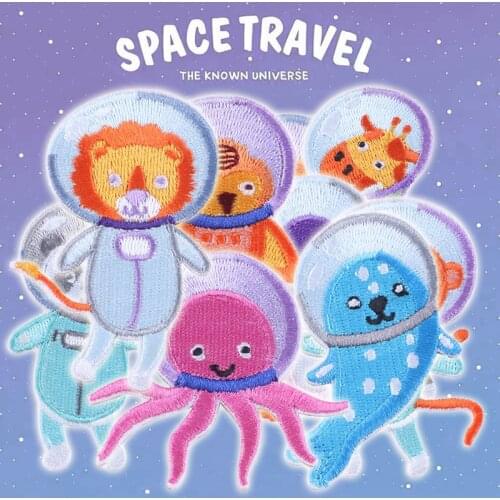 Animal astronaut Patch Giraffe, lion, panda Embroidered for Clothing Parches Alien Stripes Badges Iron on Patches for Clothes