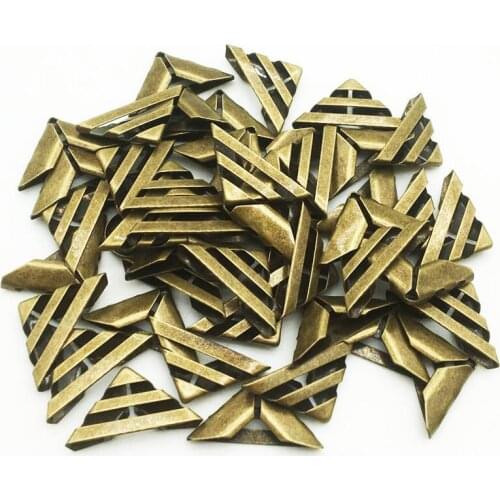 40PCS/Lot 16X16X3mm Bronze Metal Book Corners For Photo Albums Menus Folders DIY Scrapbooking Decor Corner Protectors WD0287