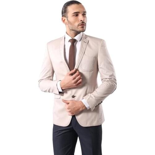 Colorful Yarn Elbow Modeled Blazer