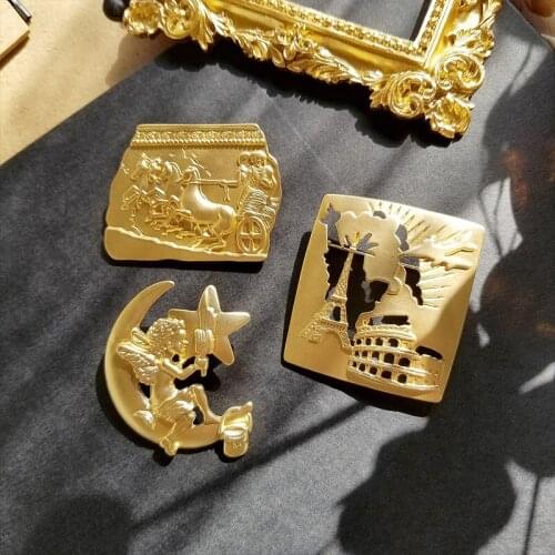 5 Styles Vintage Design Brooch Pin Palace Exquisite Gold Color Angel Heart Cupid Brooch For Women Men Party Fine Jewelry