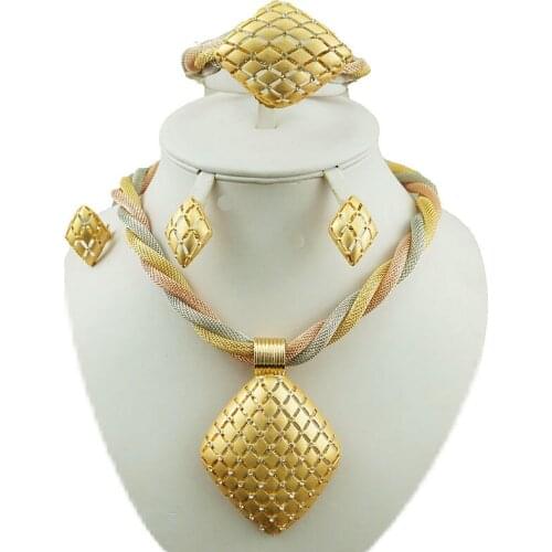 Newest African chain jewelry sets for women Nigerian Wedding Jewelry Sets Dubai gold Jewelry Sets For Women free shipping