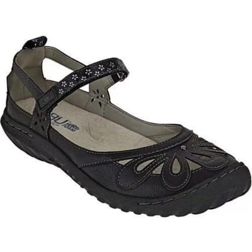 Sandals Womens Summer Leisure Fashion Hollow Out Pattern Sandals Round Toe Slope Heel Solid Color Womens Shoes