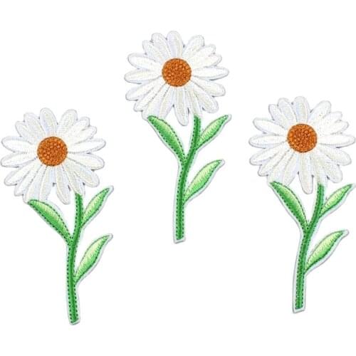 10pcs Iron On Embroidery Sunflower Patches For Jeans Bags Coats Suits DIY Handmade Garments Fabric Appliques Sew Apparel Badge