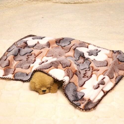 Soft Pet Blanket Warm Dog Cat Mat Fleece Pet Puppy Blanket Towel Small Medium Large Dogs Cats Sleeping Sofa Cover Pet Supplies