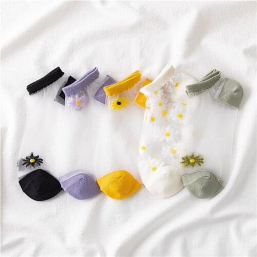 5 Pairs Womens Short Socks Fashion Translucent Daisy Lace Sock Breathable Silk Soft Sox Outdoors Casual Socks For Girls