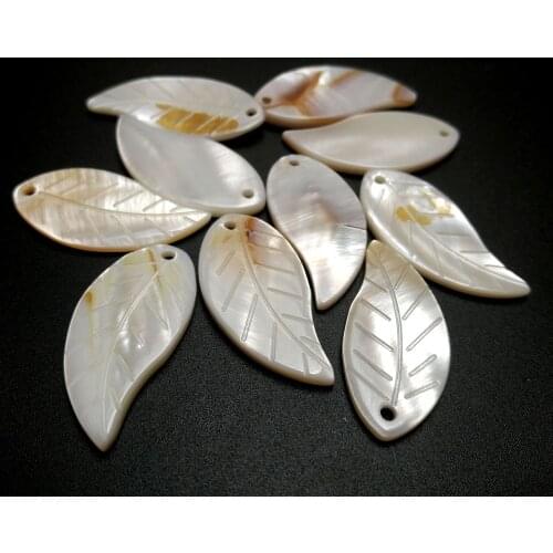 10pcs Natural White Leaves Shell Geometry Leaf Shape Shell Pendant Handmade Diyy indings Accessories Parts Wholesale JF35