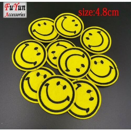 10pcs yellow sewing on patch Smiling Face Embroideried Sew on Patches for Cloth 6cm Smiley Embroidery Appliques DIY Accessories