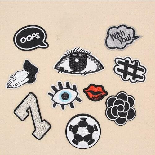 PGY 1PCS Patches For Clothing Embroidery Black White Badge Oops/Flower/Eyes/Lip Patches For Apparel Bags DIY Accessories