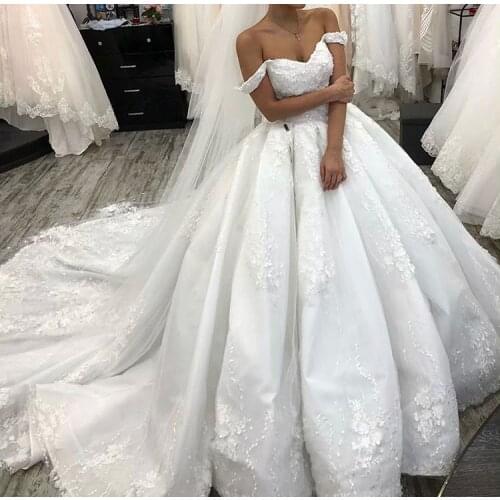 Gorgeous Applique Off Shoulder Lace Ball Gown Wedding Dresses Princess Backless Bride Wedding Gowns Bridal Gowns Robe De Marriee