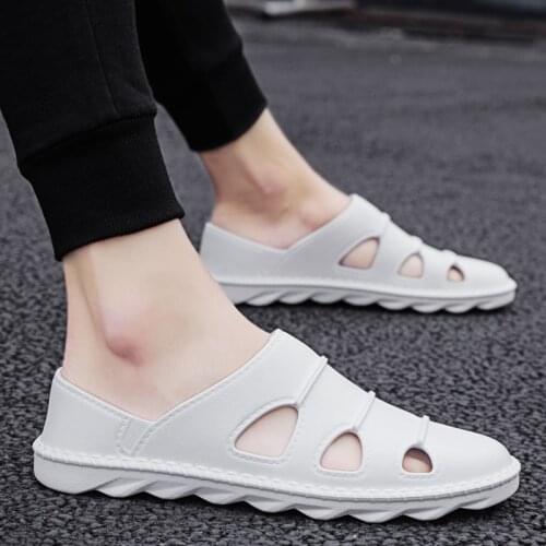 Mens Sandals Light Slip-on Jelly Shoes Slippers Men Breathable Non-Slip Beach Soft Bottom Closed Toe Shoes Water Footwear Flats