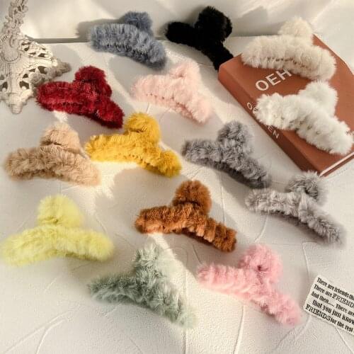 New Winter Furry Soft Hair Claws Faux Fur Hair Clip Plush Clamps For Women Girls Sweet Hair Holder Headband Hair Accessories