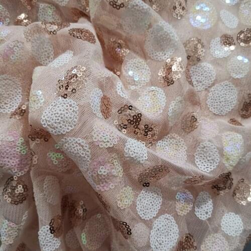 Lace146 Circle 3mm Embroidery Pink Mesh Yarn Sequined Fabric Fashion Womens Dresses Stage Wear Decorative Fabrics Wedding dress