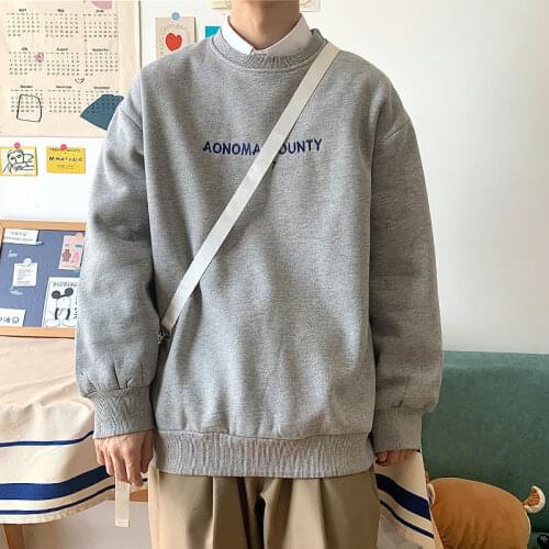 2021 latest autumn sweater mens loose wild round neck tide top with velvet in winter