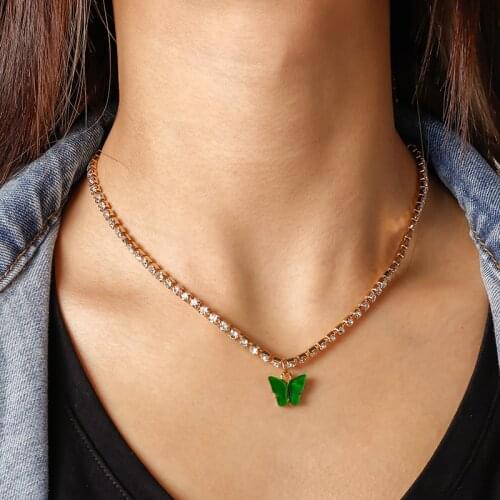 Korean Acrylic Colorful Butterfly Pendants Necklaces for Women Simple Style Crystal Necklace Fashion Jewelry Accessories