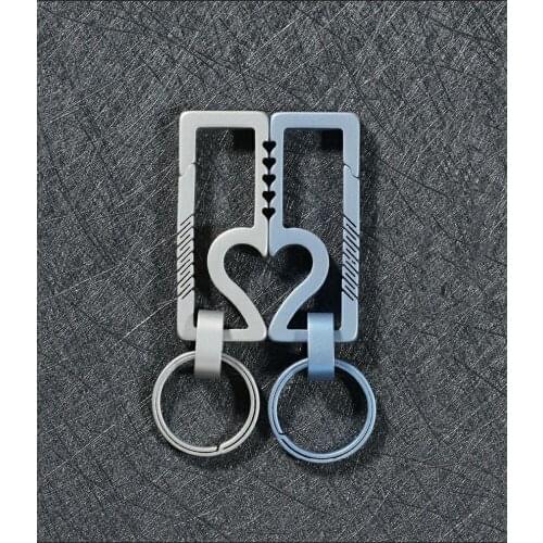 Titanium Holder Lovers car key chain couple super lightweight titanium keychain with buckle heart-shaped key ring cute best gift