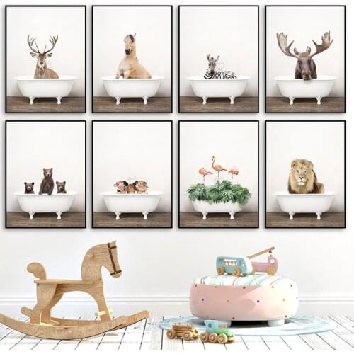 Giraffe Bear Deer Hippo Raccoon Lion Bathtub Wall Art Prints Canvas Painting Nordic Poster Wall Pictures Kids Room toilet Decor