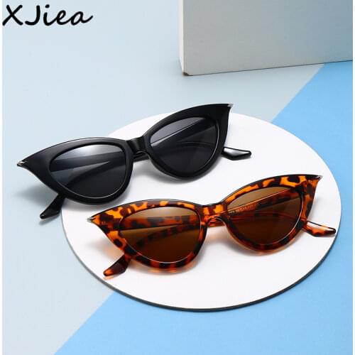 Sunglow 2021 Classic Cat Eye Women Sunglasses Fashion Retro Sun Glasses Lightweight Shades for Female Recreational Style