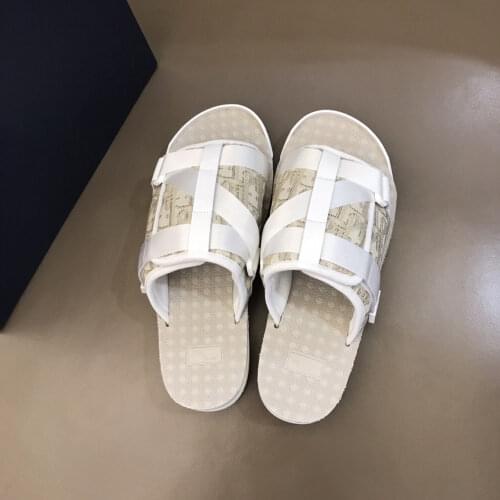 Cmhbb Finder Footwear