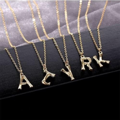 Small Gold 26 Letter Necklace Hammered Metal Bamboo Alphabet A-Z Minimalist Initial Pendant Necklace Fashion Twist Chain Jewelry