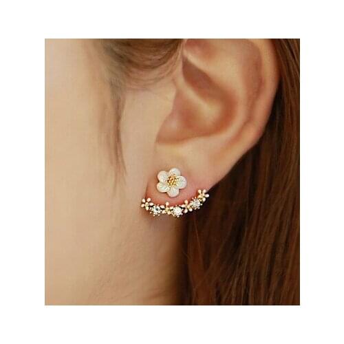 Fashion Women Small daisies Earrings Stud earrings Charm Girls Gift jewelry Evening Party Earring