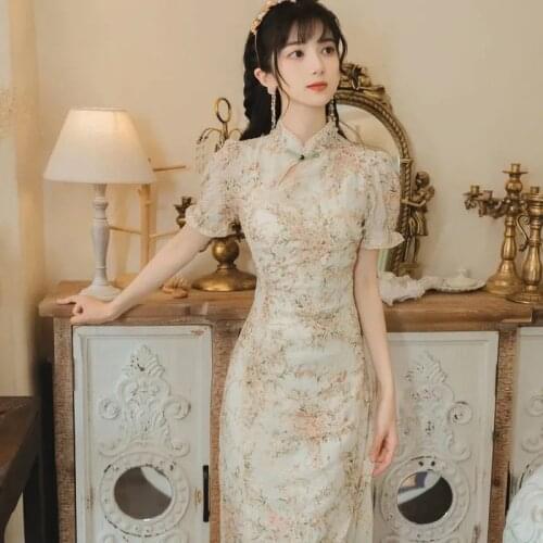 Retro Cheongsam Dress Modern 2021 Chinese Improved Cheongsams Embroidery Qipao Oriental Wedding Party Floral Dress Plus Size