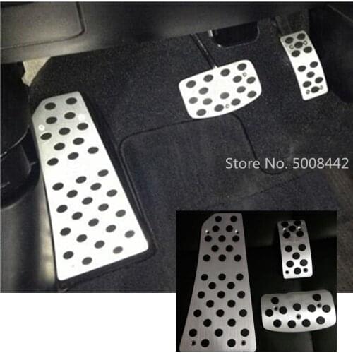 GUANG-E Mitsubishi Pedal Pads