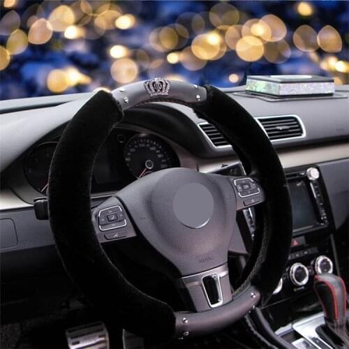 Universal Winter Plush Fur Car Steering Wheel Cover Bling Rhinestone Crown Non-slip Steering Wheel Protector Cover for Women