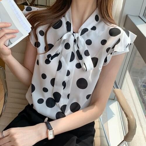 Womens Blouses Top Summer Fashion Sleeveless Polka Dot Print Chiffon Shirt Ruffle Bow Shirt Top Blusas Mujer De Moda Verano