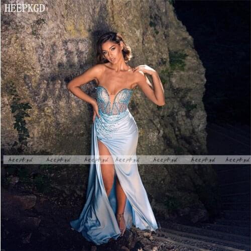 New Mint Blue Mermaid Sexy Arabic Prom Dresses With Slit Chic Crystal Satin Sweetheart Backless Plus Size Long Formal Party Gown