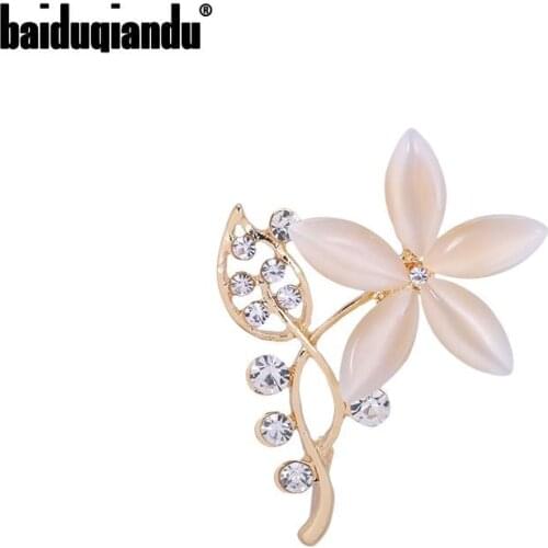 Baiduqiandu Brand New Arrival Gold Color Plated Crystal and Opal Flower Brooch Pins for Women Fashion Costume Jewelry