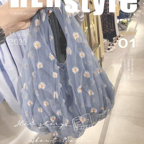 Designer Women Mesh Embroidery Daisy Shoulder Bag Light Bohemia Beach Bag Brand Luxury Handbags Fresh Tote Large Shopping Bag