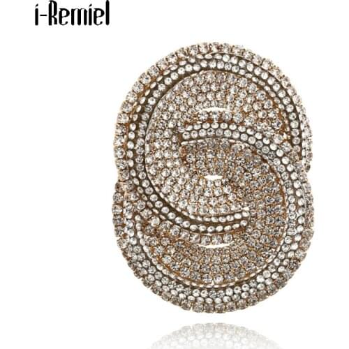 Retro Design Brooches for Women Gold Color Metal Crystal Rhinestone Luxury Jewelry Suit Lapel Pin Collar Scarf Party Accessories