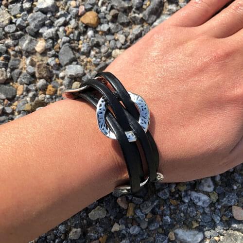 2021 Top Quality Fashion Jewelry New Arrivals Exaggerated Personality Design Leather Bracelet Unisex Gift