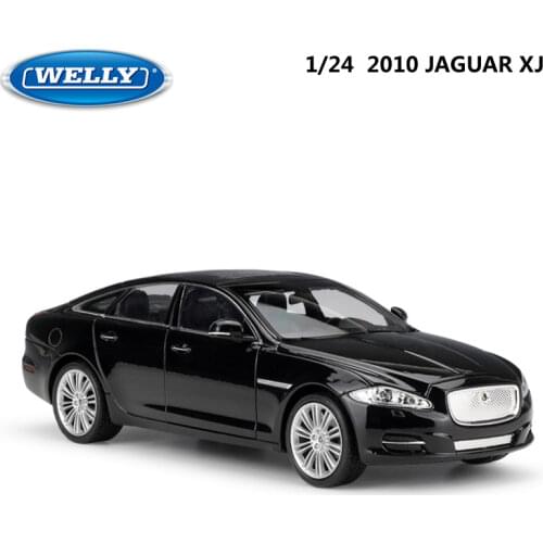 WELLY Model Car 1:24 Diecast Car Toys Classic 2010 JAGUAR XJ High Simulator Car Alloy Metal Toy Car For Children Gift Collection