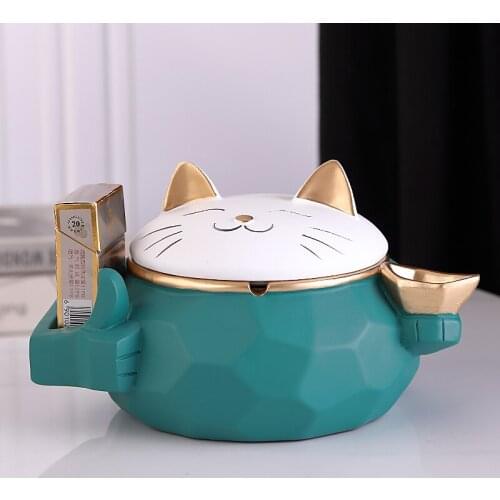 Ashtray with cover for Fortune Cat light luxury office coffee table ornaments personality large anti flying ashtray