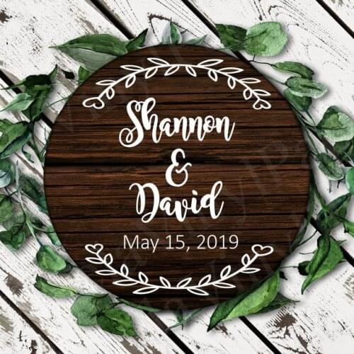 Wedding Circle Wreath Vinyl Decals Custom Names Round Sign Decal for Wedding Rustic Wood Removable Stickers Wedding Decor AZ539