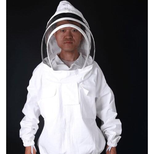 Shun Chang supplies export-oriented full-body space suits, bee anti-bee clothes, half-length thickened anti-bee clothes
