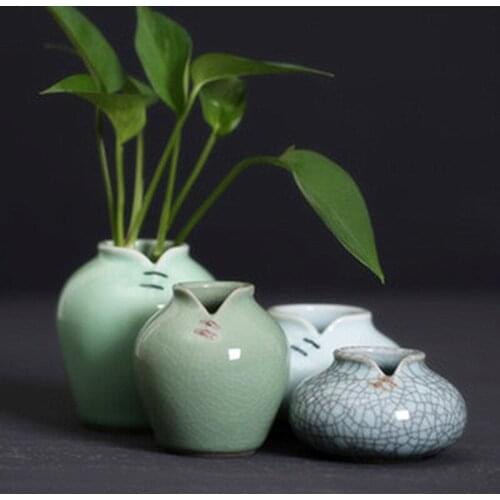 NEWYEARNEW Retro Ceramic Vase Tabletop Ethnic Handicrafts Office Home Decoration Wedding Business Gifts