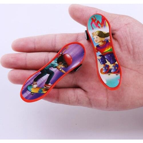 Kids Professional Finger Skateboard Educational Kids Gift Mini Plastic Board Toy Children Finger Skateboard Toy
