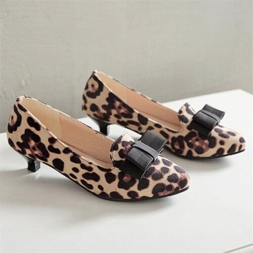 AGODOR Kitten Heel Pumps Pointed Toe Kitten Heels Women Shoes sexy low heeled shoes women leopard print big size